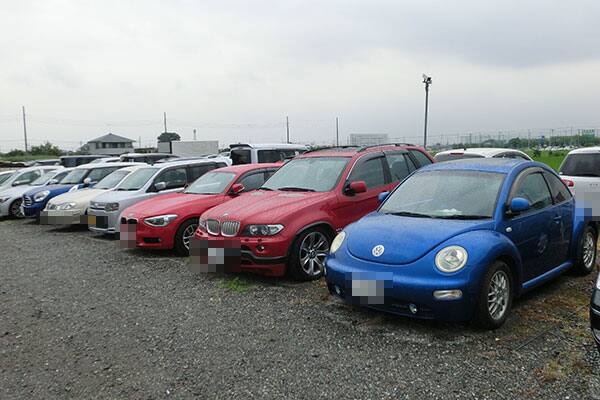 原一本社の駐車場